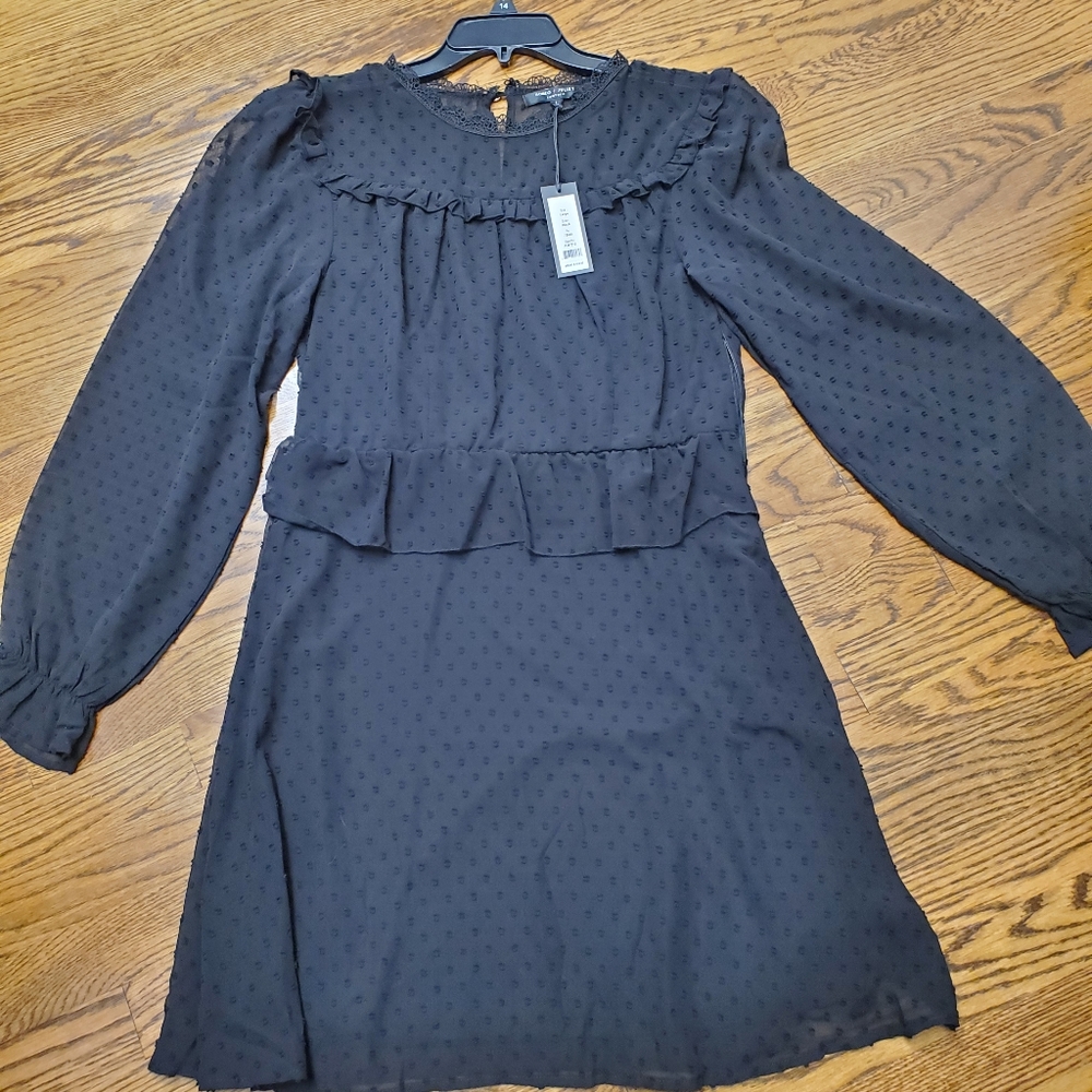 Romeo and Juliet Swiss for lace dress, L